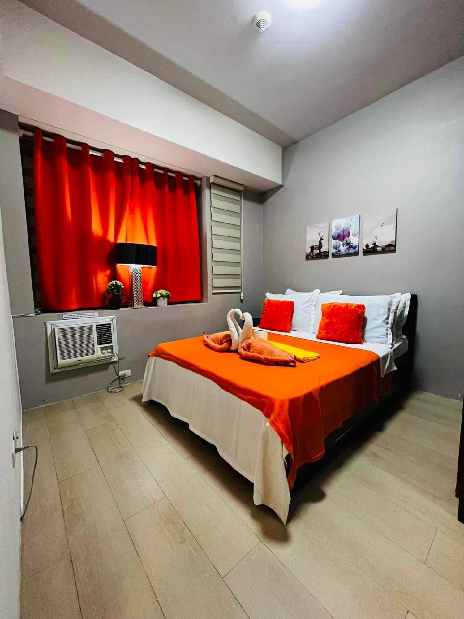 One Palm Tree Villas Condominium - Studio 10O With Balcony - Across Terminal 3 Airport Manila Luaran gambar