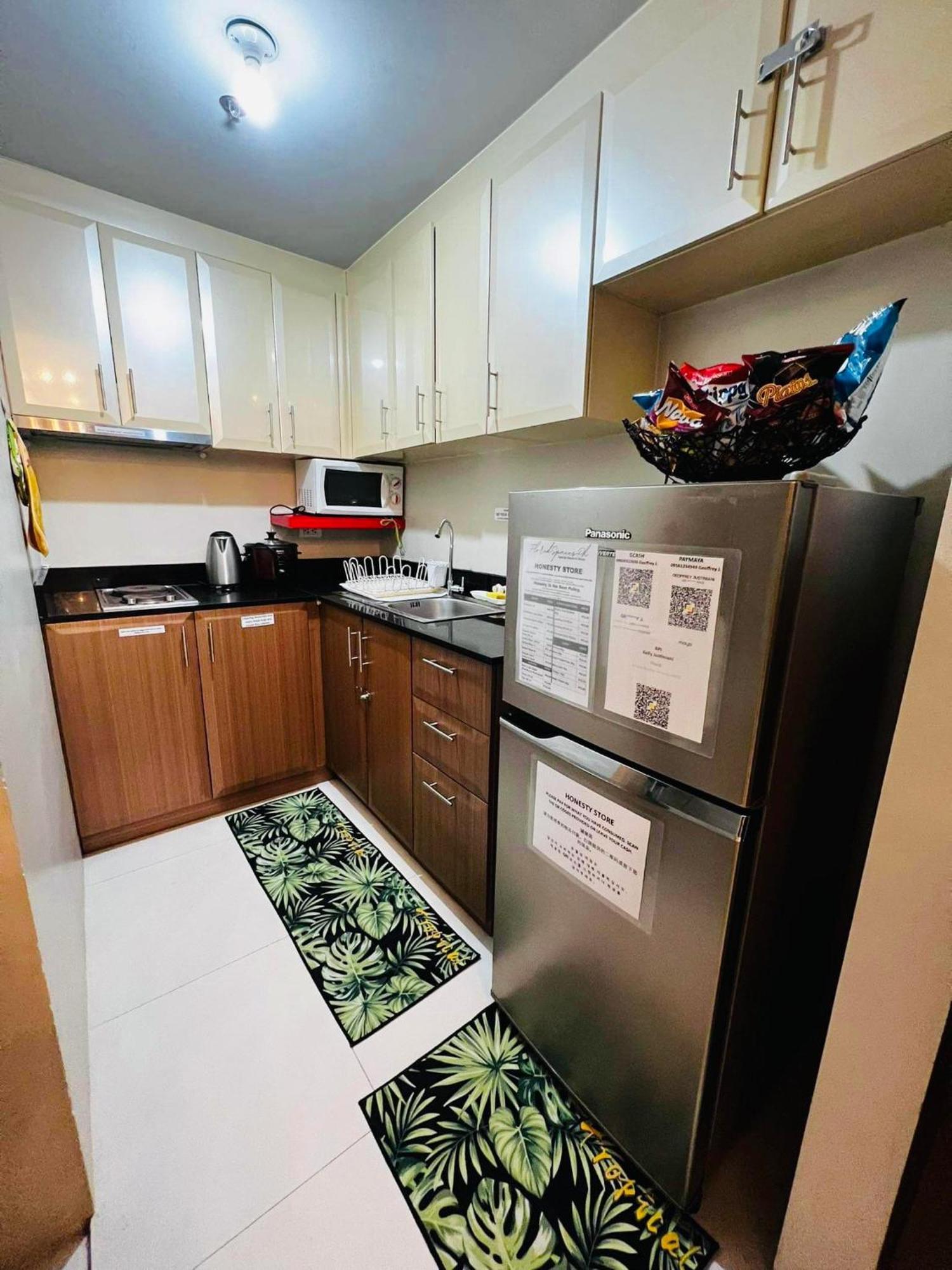 One Palm Tree Villas Condominium - Studio 10O With Balcony - Across Terminal 3 Airport Manila Luaran gambar