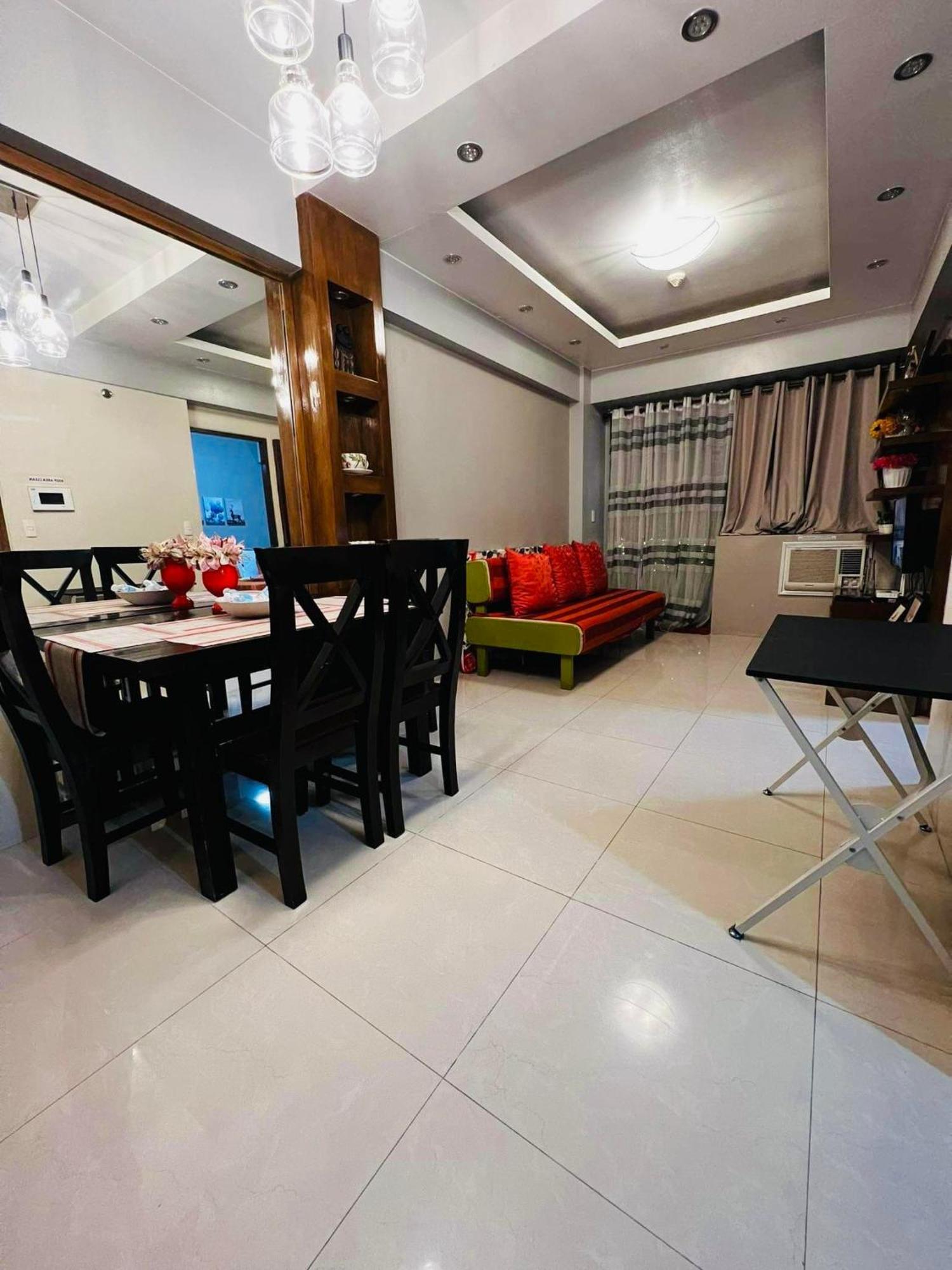 One Palm Tree Villas Condominium - Studio 10O With Balcony - Across Terminal 3 Airport Manila Luaran gambar