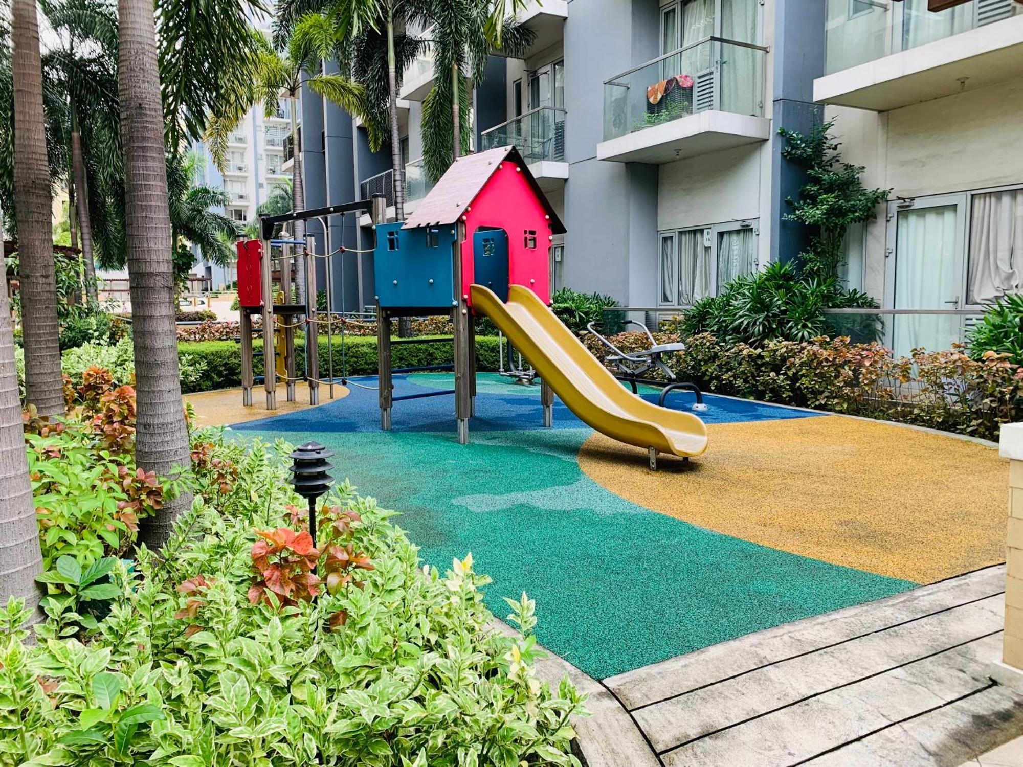One Palm Tree Villas Condominium - Studio 10O With Balcony - Across Terminal 3 Airport Manila Luaran gambar